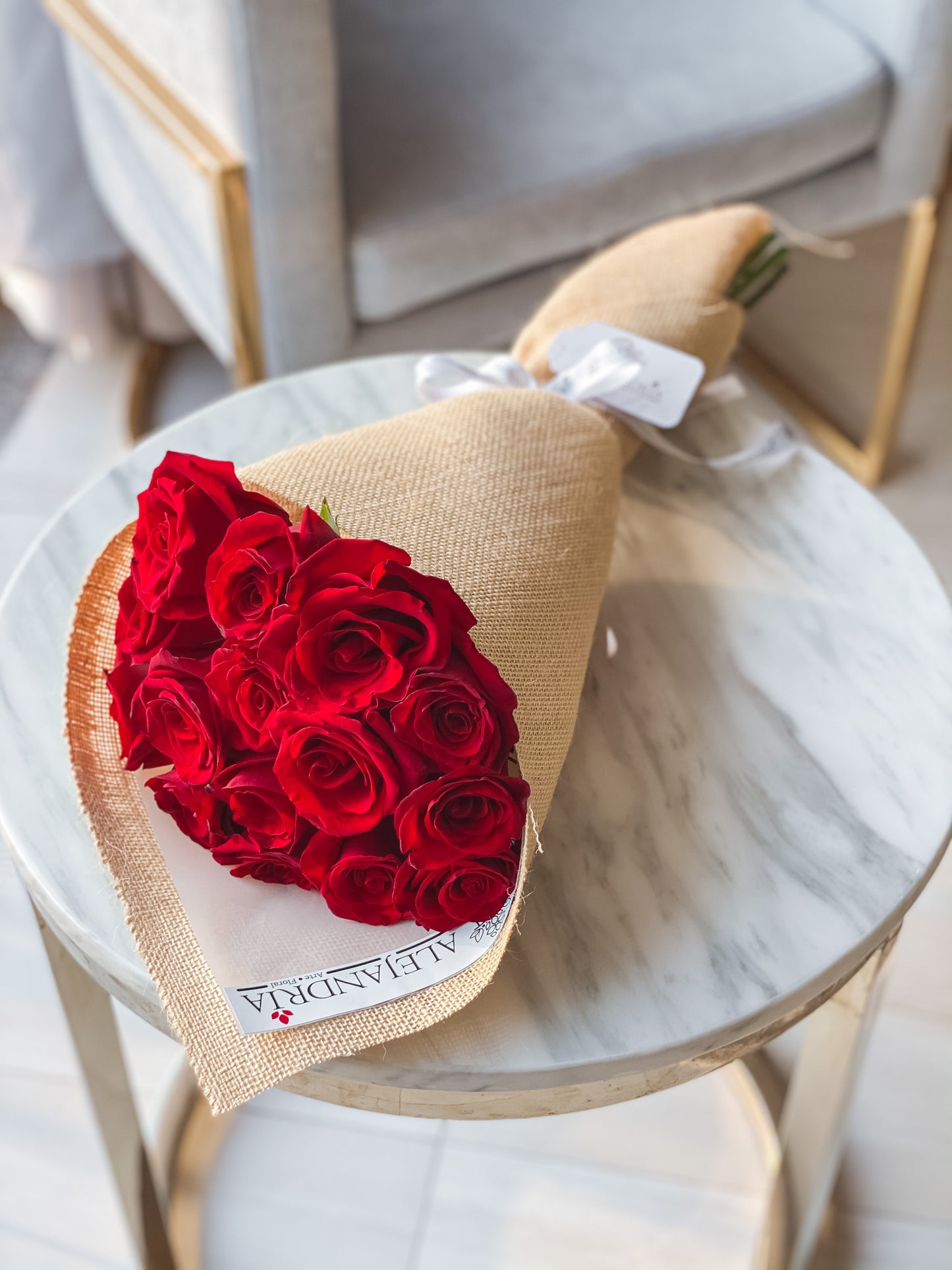 Ramo formato "Bouquet" 15 Red Roses - Alejandría Arte Floral