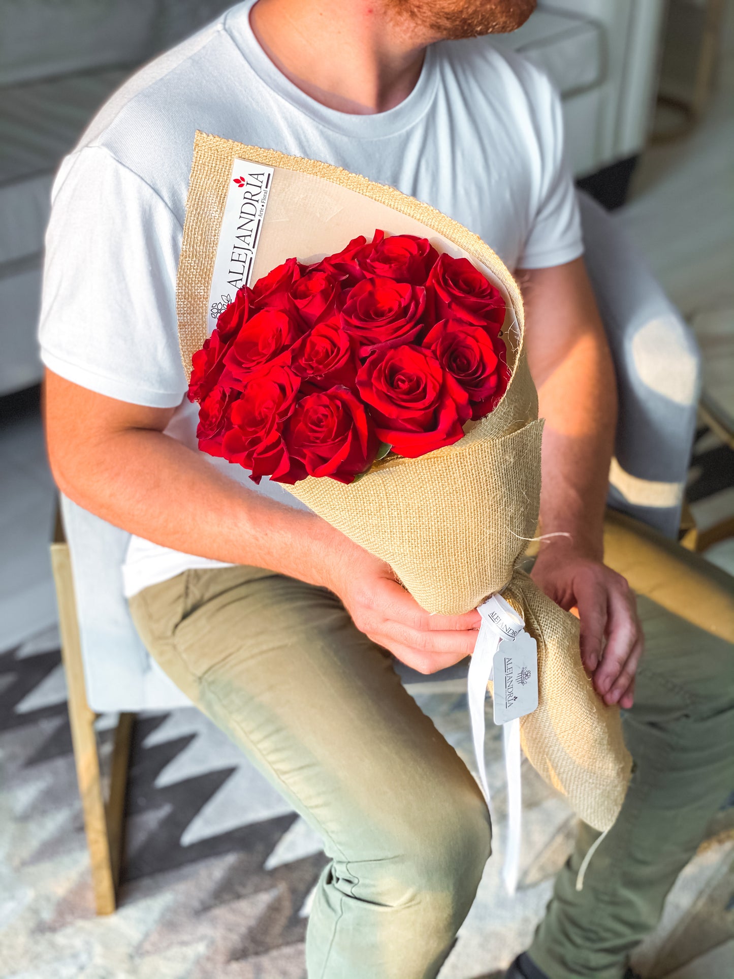 Ramo formato "Bouquet" 15 Red Roses - Alejandría Arte Floral