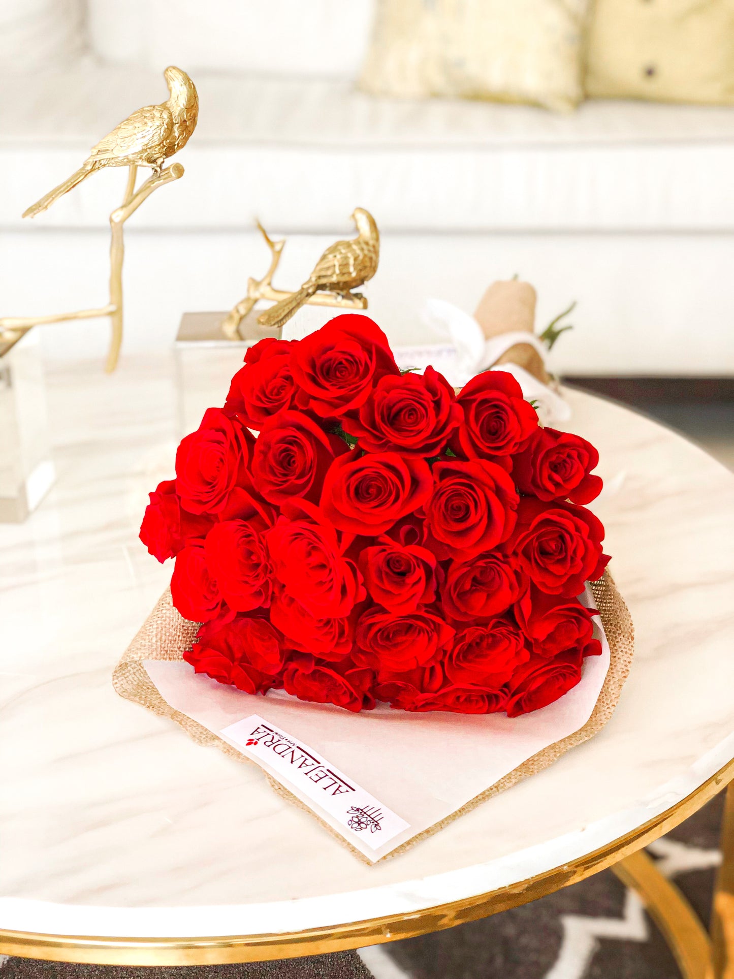 Ramo formato "Bouquet" 18 Red Roses - Alejandría Arte Floral