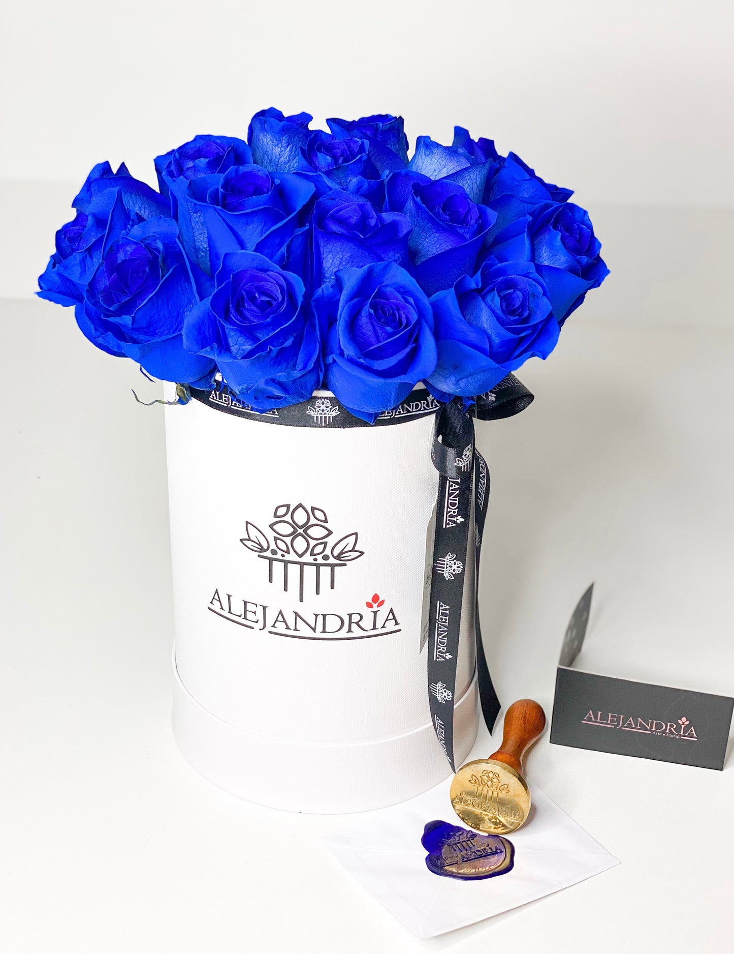 FlowerBox Blue "20 Roses" - Alejandría Arte Floral