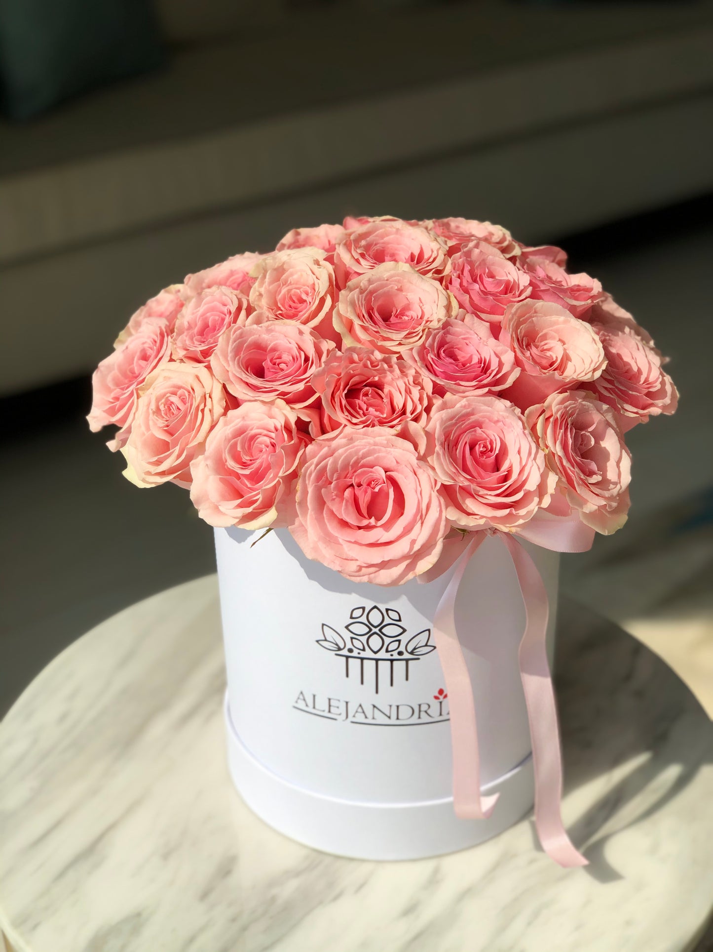 FlowerBox "Dior" - Alejandría Arte Floral