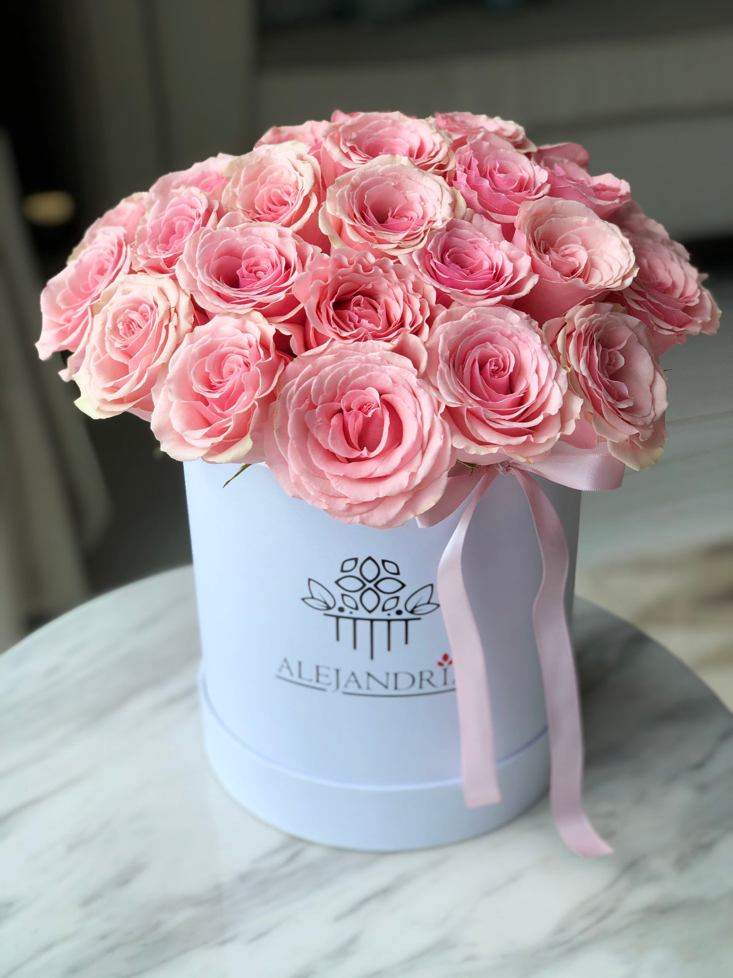 FlowerBox "Dior" - Alejandría Arte Floral