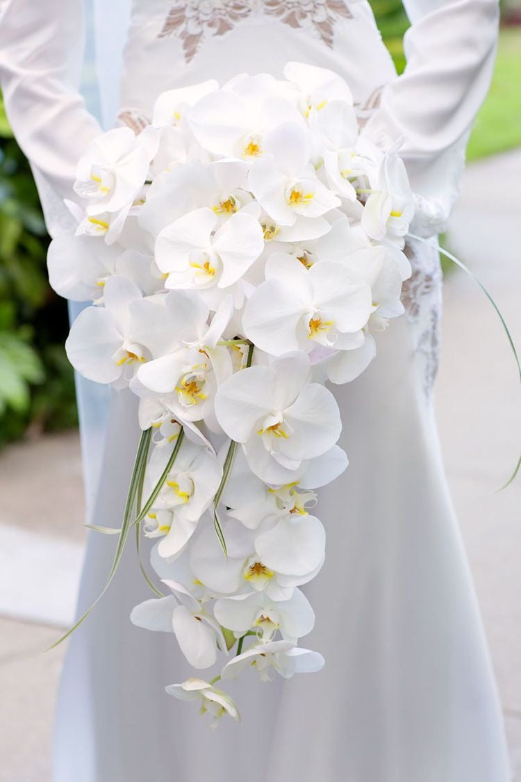 Ramo de Orquídeas "Cascada" - Alejandría Arte Floral