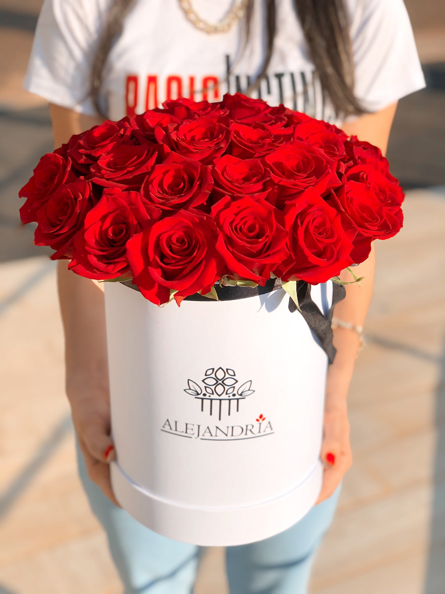 FlowerBox "Signature" Red Roses - Alejandría Arte Floral