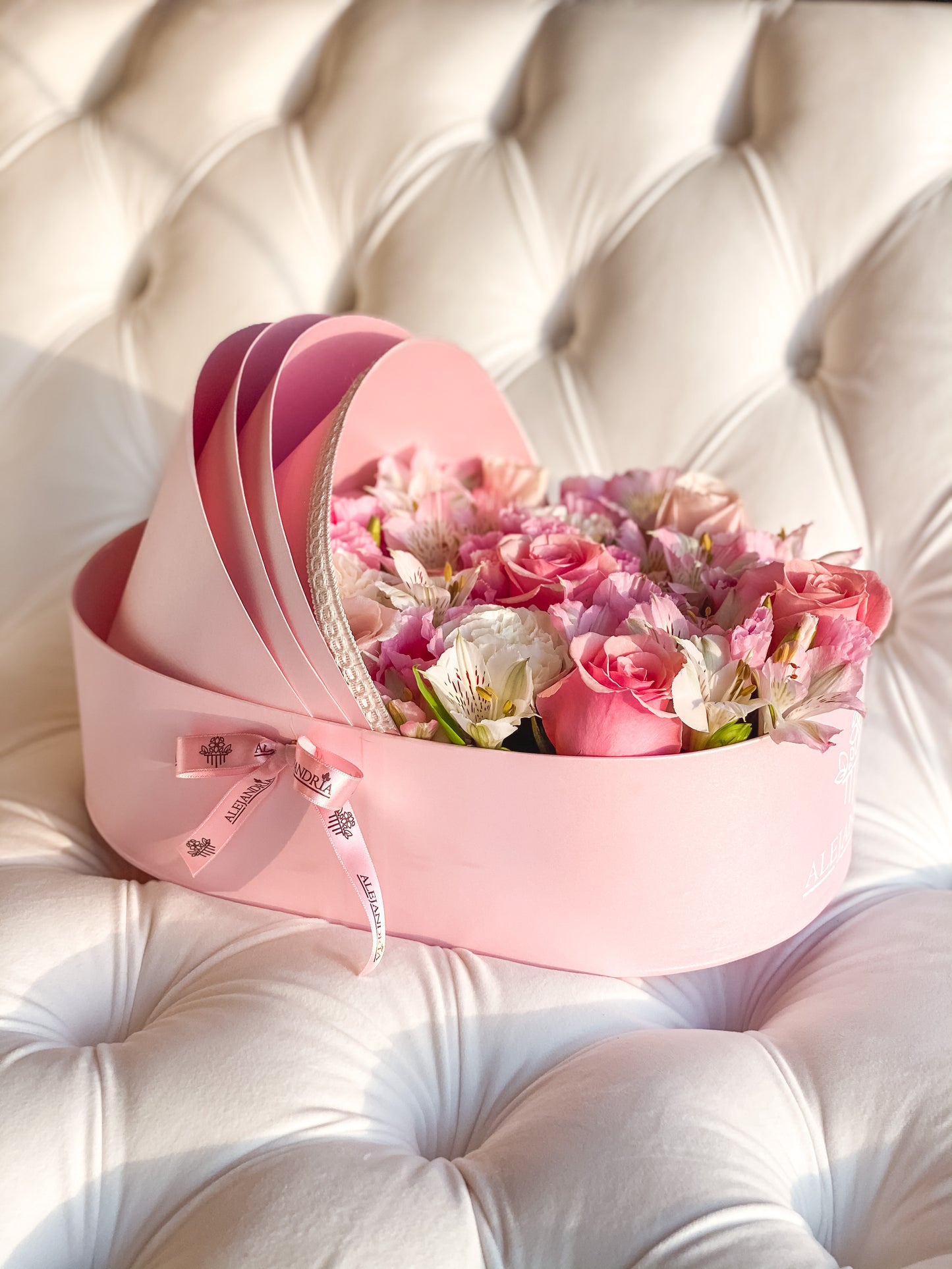 Savage Flower Babyseat  "G" 💖 - Alejandría Arte Floral 