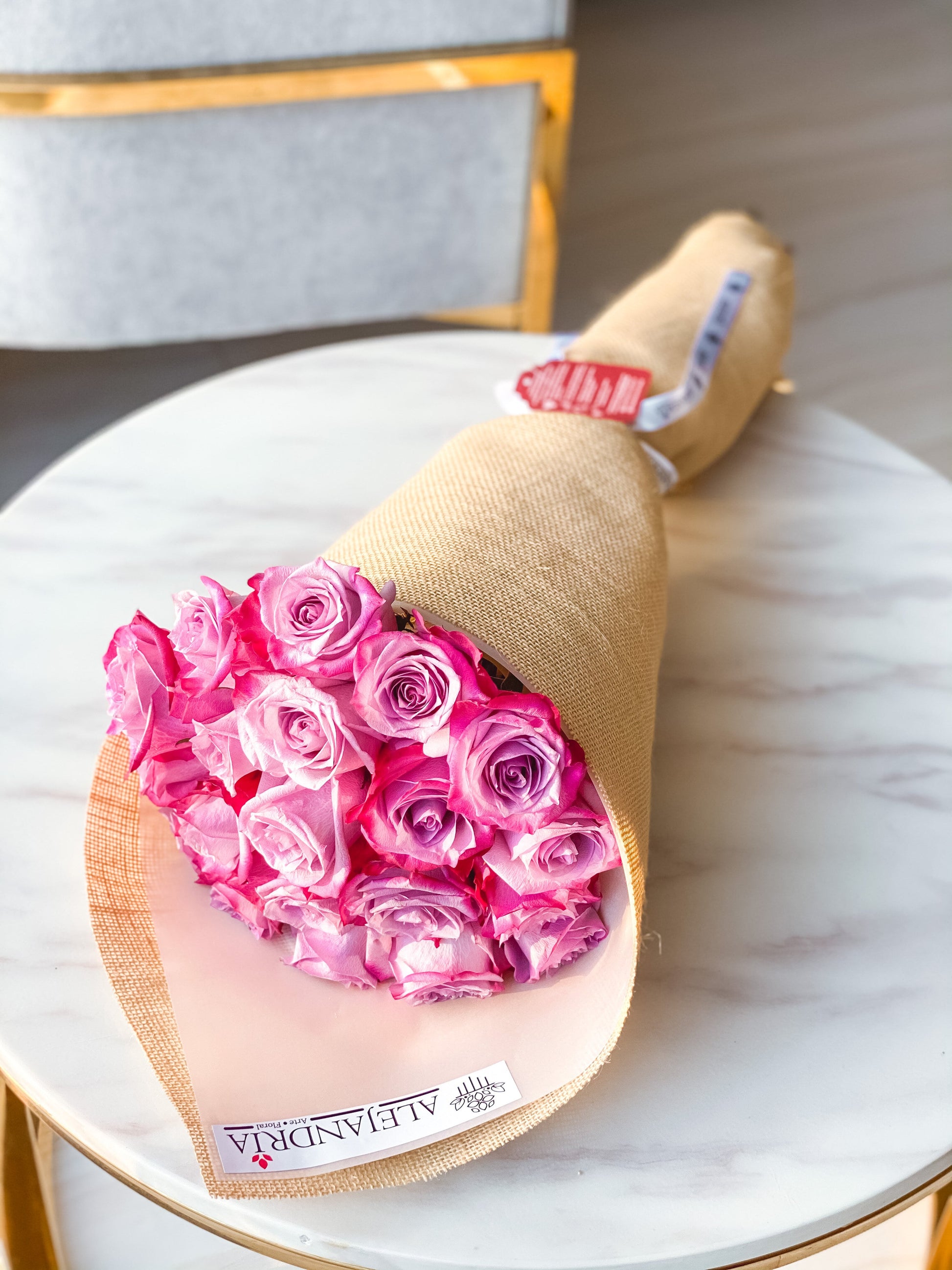 Ramo formato "Bouquet" 20 Pink Roses - Alejandría Arte Floral 