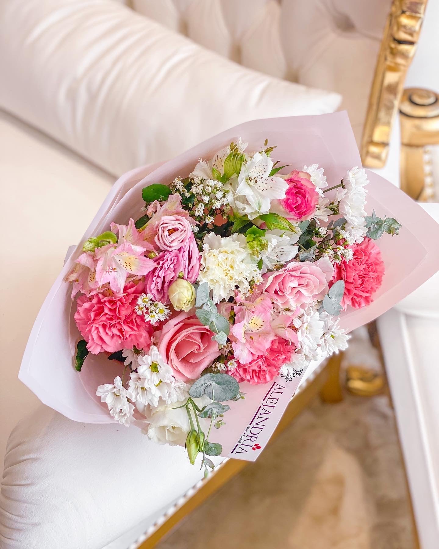 Ramo Topacio Savage Bouquet - Alejandría Arte Floral 