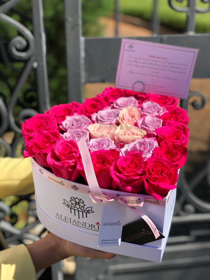HeartBox "L`Amour" Pink Roses - Alejandría Arte Floral 