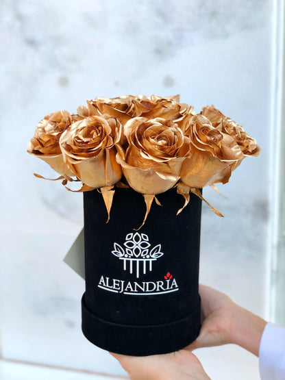 FlowerBox 14 Golden Roses - Alejandría Arte Floral 